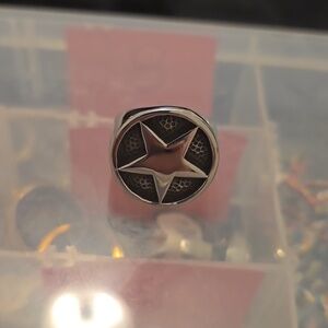 Star ring